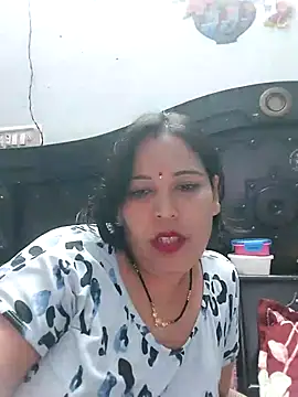 Poojabhabi101 webcam