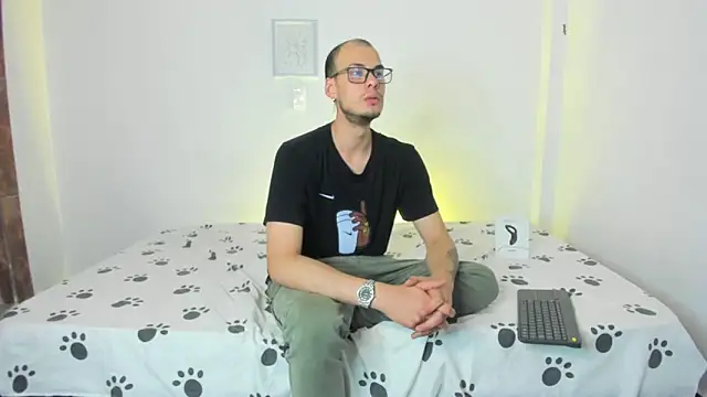 vlad__night - Vlad__night's free webcam - UK Sex Cams