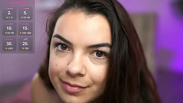 PeachyyFantasy webcam