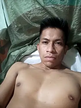 yisusalejo - Yisusalejo's free webcam