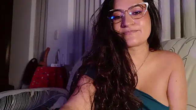 deesseluxure - DeesseLuxure's free webcam - UK Sex Cams