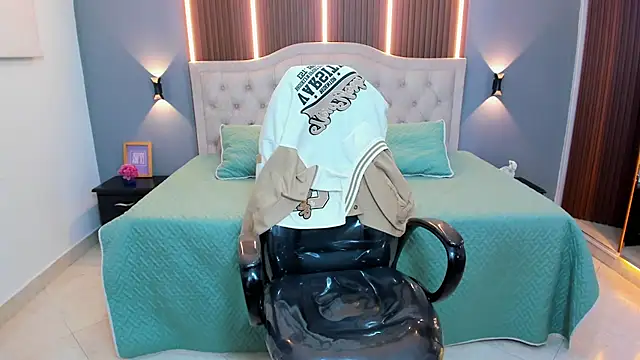 tommy18__ (Ask my age) - Cum Show