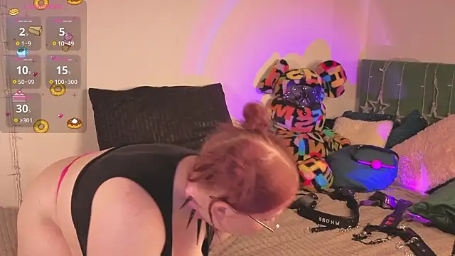 MilanaSkyingg webcam