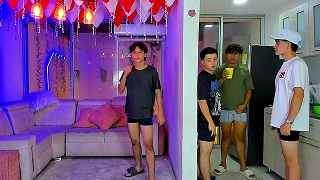 Houseofwarrios webcam