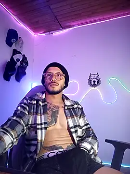 sebastian_horny webcam