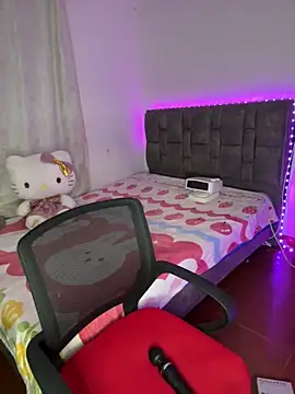 salome_polaniiee webcam