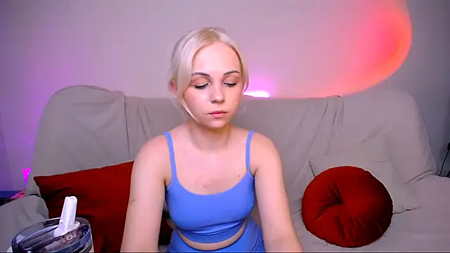 ElenaMonroe webcam