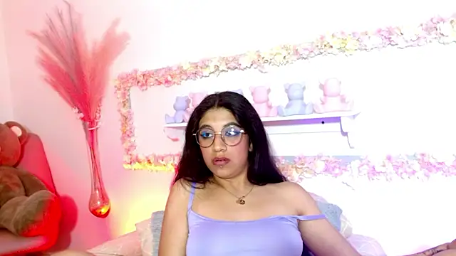 sharlotaustral18 webcam