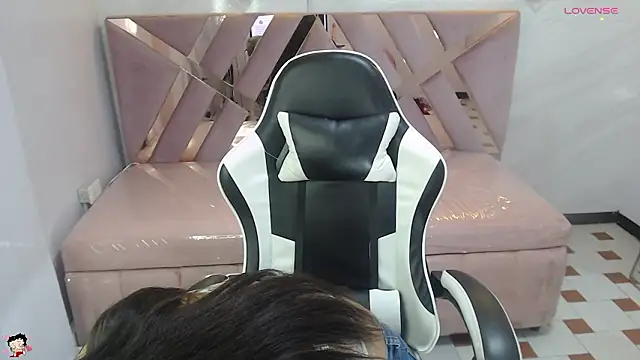 Kendra_rouse_v webcam