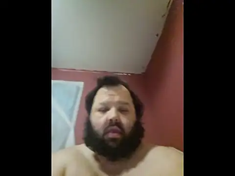 Strongbutgentle36 webcam