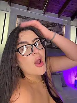 VioletaMaddox webcam