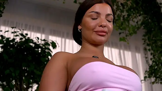 themaddisonshow_ - TheMaddisonShow_'s free webcam - UK Sex Cams