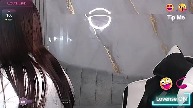 Afrodita_Wild_v webcam