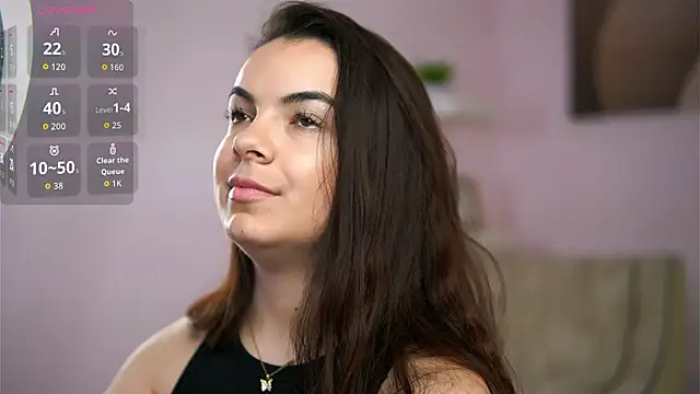 PeachyyFantasy webcam