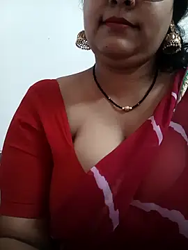 Webcam Model (Nyra-23)  is live.Free join now!