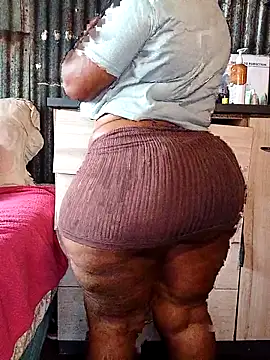 curvyloneah75 webcam