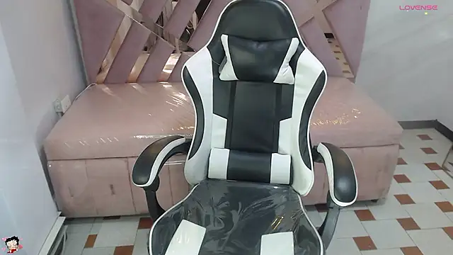 Kendra_rouse_v webcam