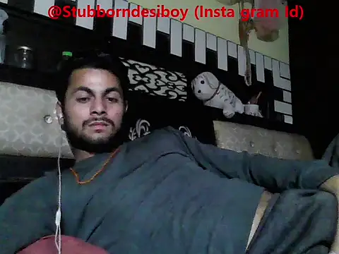 Stubborndesiboy webcam