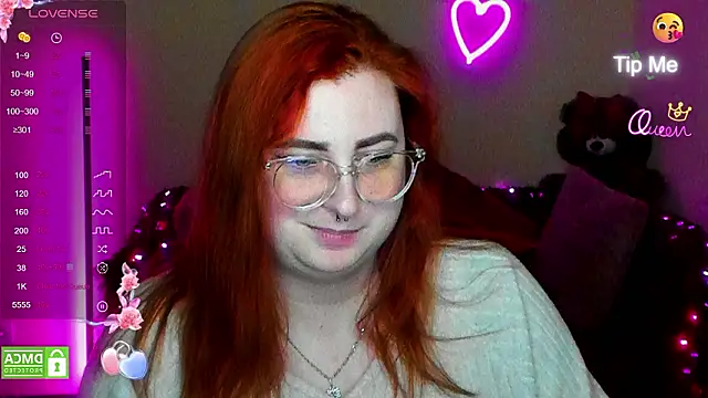 Alicia_love00 webcam