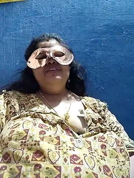 tamilthanushri webcam