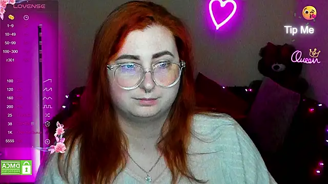 Alicia_love00 webcam