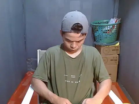 pinoymonstercock_xx webcam