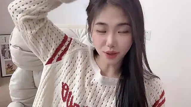 suki-1 (F young) - 新年快乐   Happy new year everyone