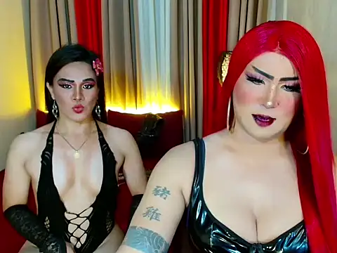 Incredible_Shemale webcam