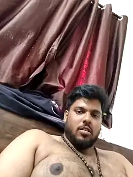 Cute_Big_Hairy_Bear webcam