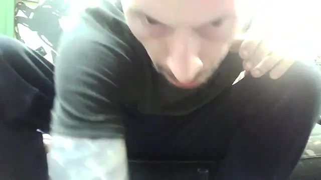 ILOVEhairywoman webcam