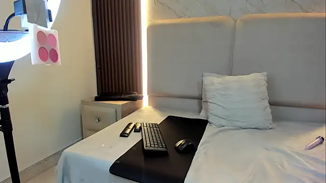 PalomaAguilarx69 webcam