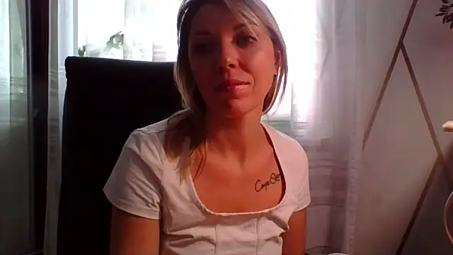 VelvetLove287 webcam