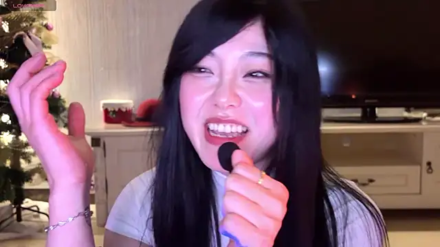 美女shuimitao1在线直播