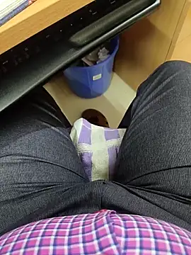 adicma123 (M young) - Full nude with cum show