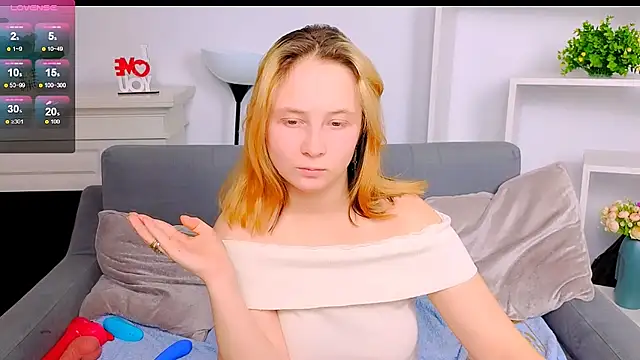 nude live chatroom Ketrin N 