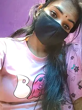 Webcam Model (Your_Sweety43)  is live.Free join now!