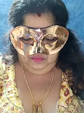 tamilthanushri webcam