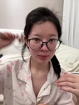 美女EnEn_xiaobao在线直播