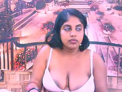 IndianDiva27 webcam