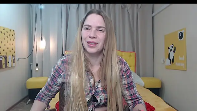 TessaDaybreak webcam