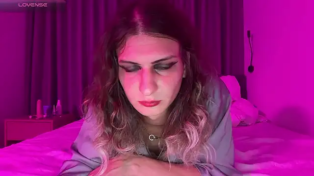 AlicePinkhead webcam