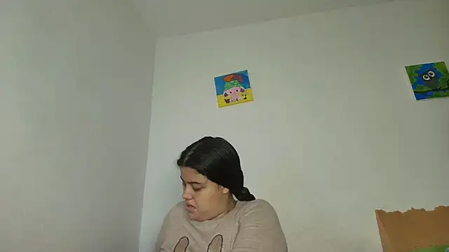 luisahot_9727 webcam