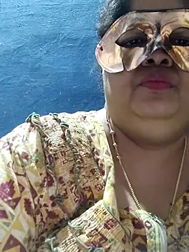 tamilthanushri webcam