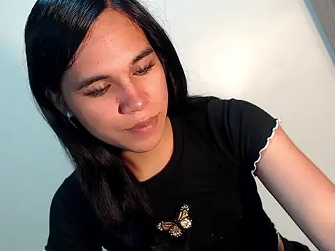 Asianblk_barbiedoll webcam