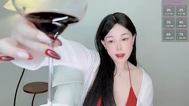 美女Bella_Ava在线直播