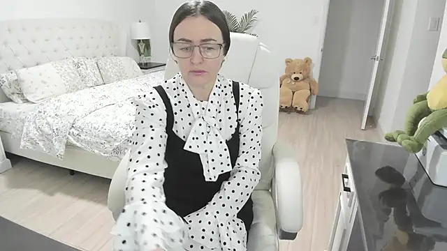 Vika73 webcam