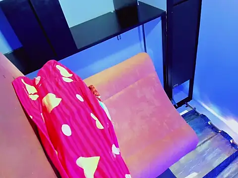 susej_bigblackcock webcam