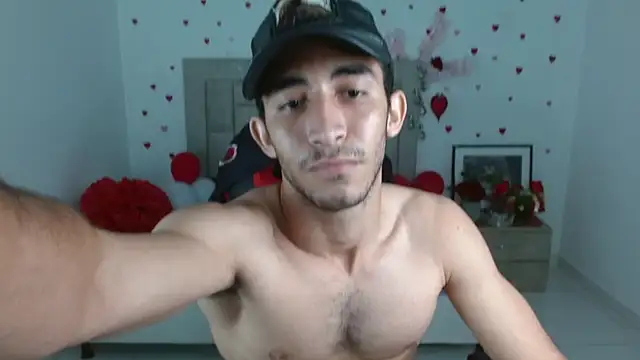 caius_fox - Caius_fox's free webcam - UK Sex Cams