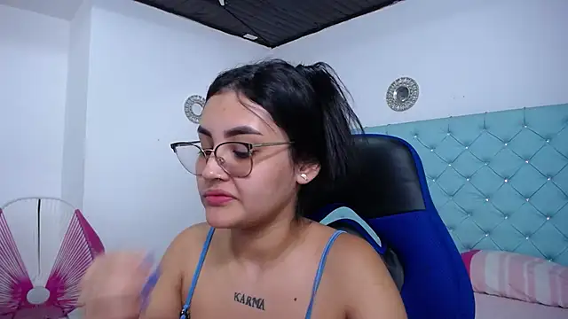 kathe-mills235 webcam