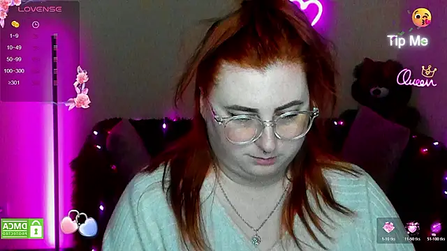 Alicia_love00 webcam